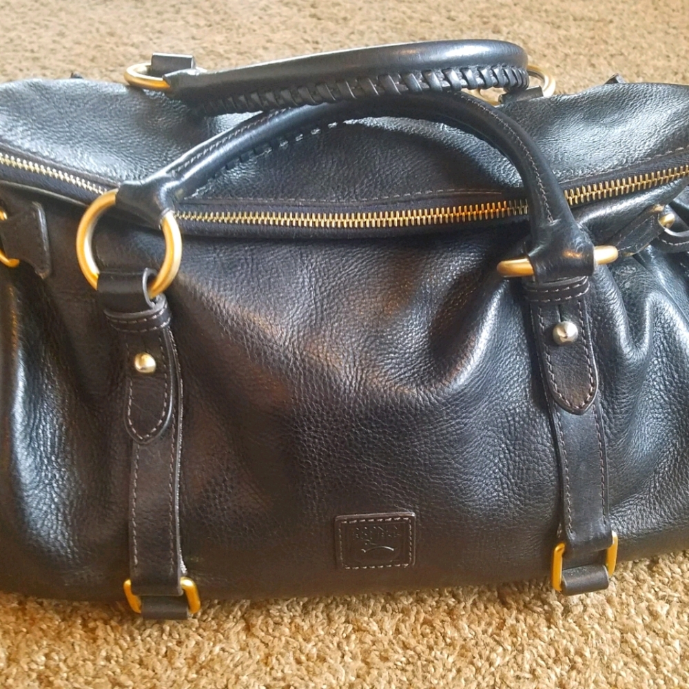 Dooney and Bourke Florentine Satchel Medium